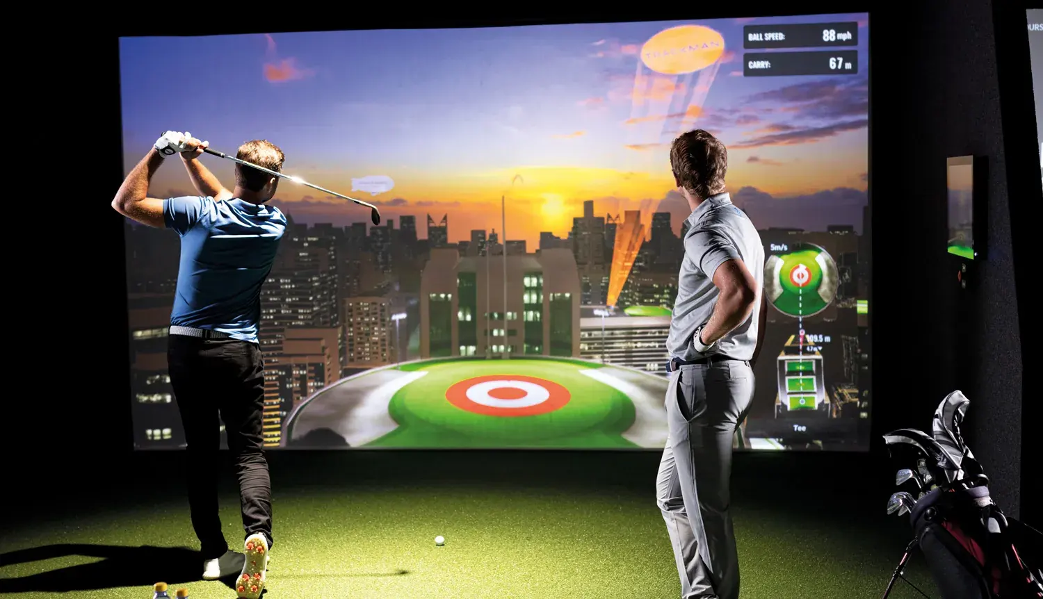 Indoor golf met Trackman iO